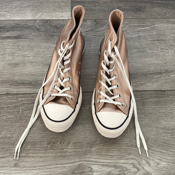 Converse Shoes - CONVERSE ⭐️ Platform Rosegold 71/2 W 51/2 M